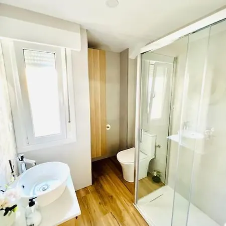 Prázdninový dům Acogedora Casa Recien Reformada Con Jardin Y Wifi *