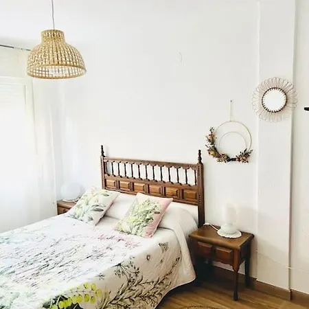 Acogedora Casa Recien Reformada Con Jardin Y Wifi Nyaraló Laredo