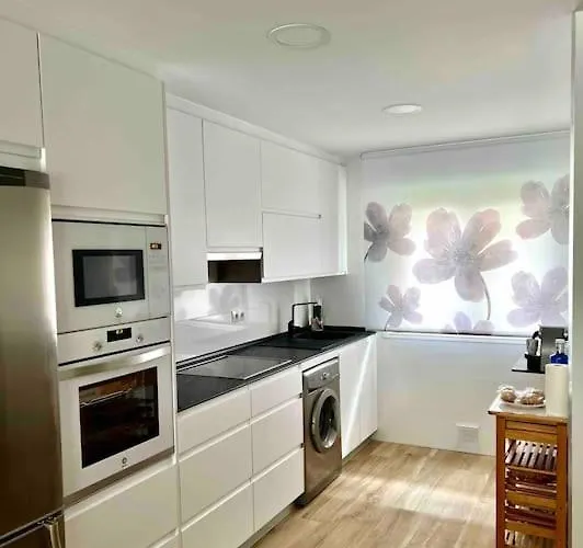 Acogedora Casa Recien Reformada Con Jardin Y Wifi * Laredo